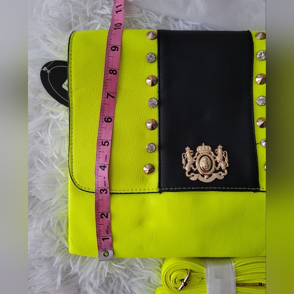 Neon Yellow Crossbody / Clutch Bag - Picture 4 of 10